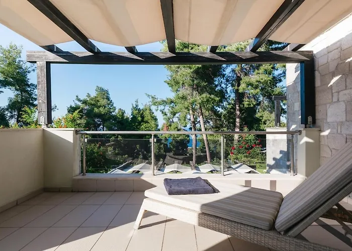 Entire In With Sea Views In Complex * クリオピギ