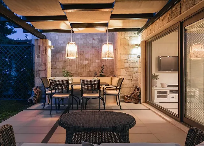 ヴィラ Entire In With Sea Views In Complex *